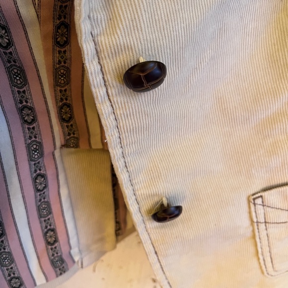 Jacket - Picture 12 of 12